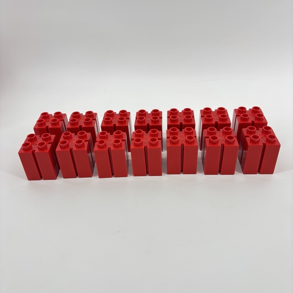 Lego Duplo Red 2X2X2 Column W/ Vertical Grooves Lot Of 14 Vintage Bricks